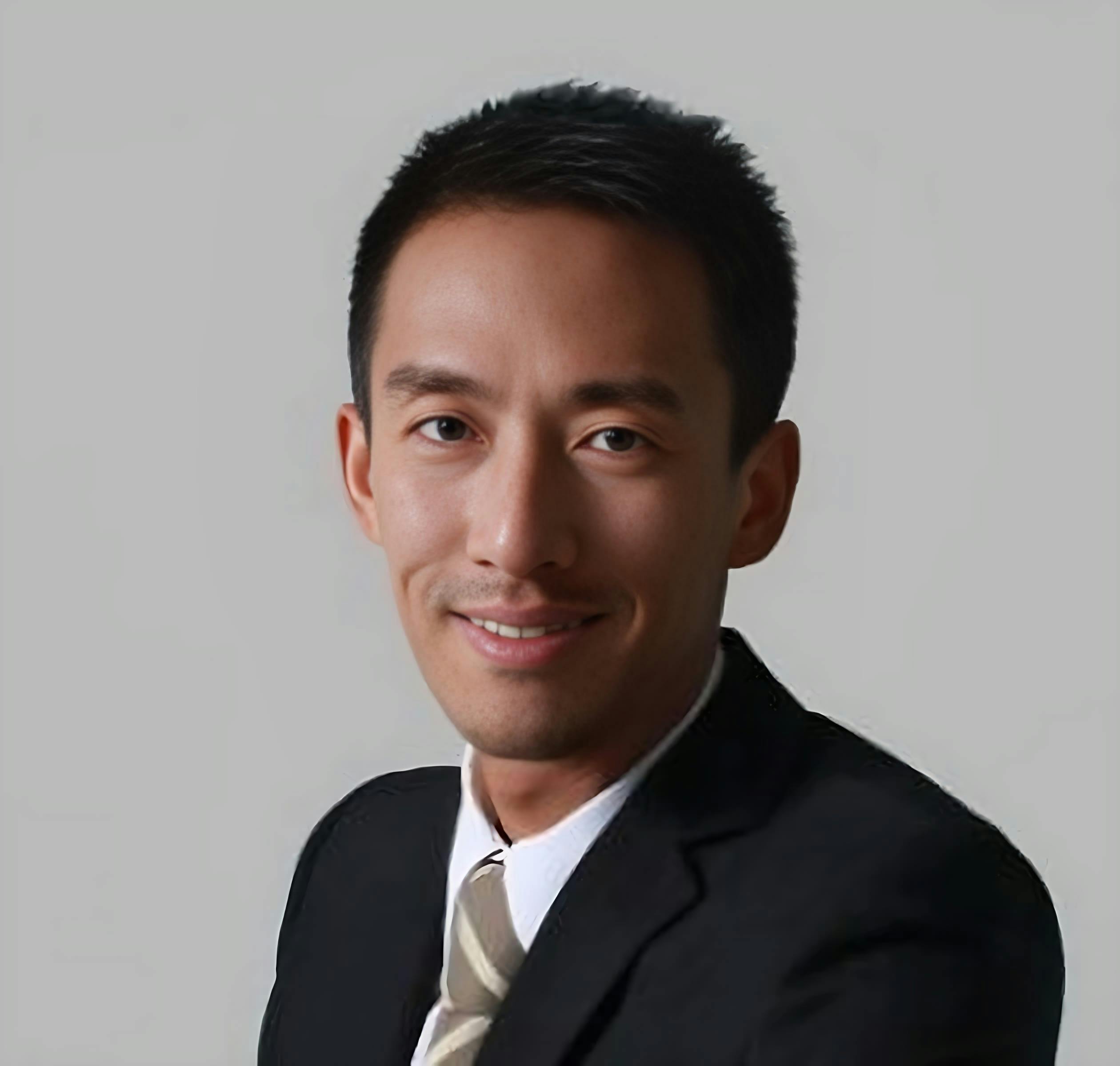 Photo of Dr. Tan Kuanyang